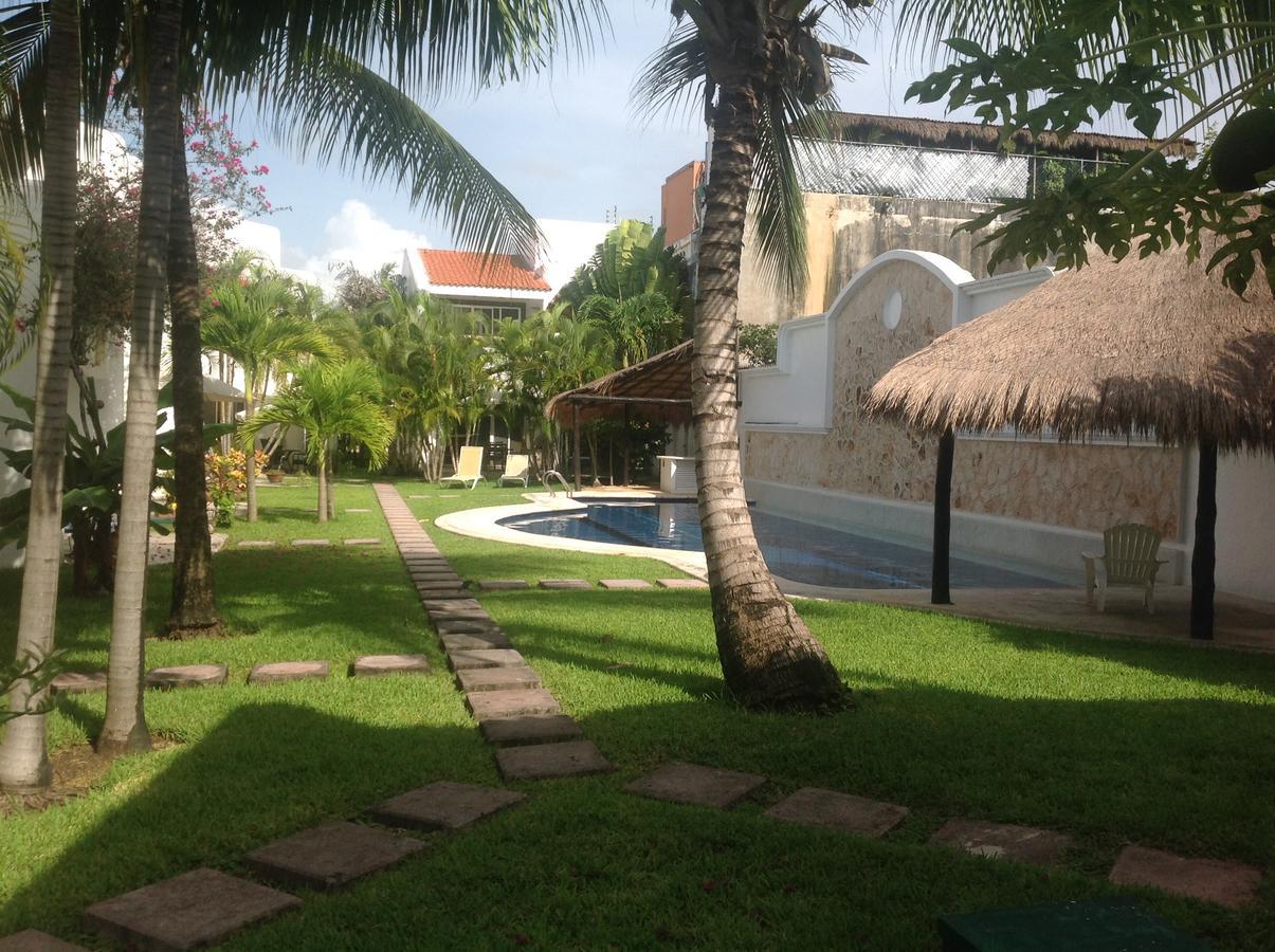 Bed and Breakfast Casa Pili Плайя-дель-Кармен Екстер'єр фото